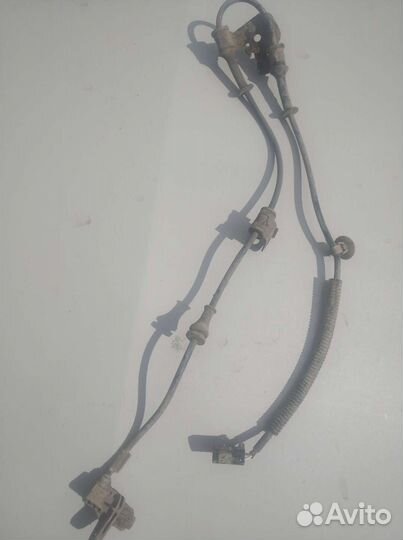 Датчик ABS передний левый solaris 2015 оригинал