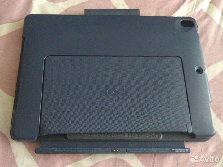 Клавиатура-чехол для iPad pro 2019