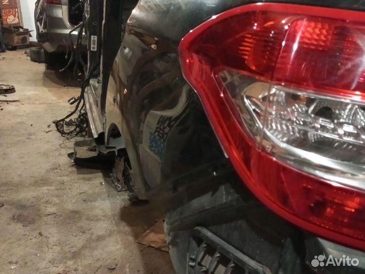 Крыло заднее левое citroen c4 2 ситроен ц4