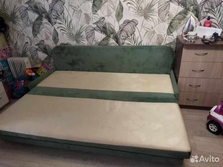 Диван раскладной бу