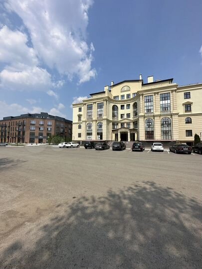 Свободного назначения, 240 м²