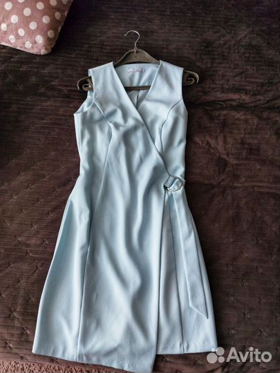 Платье женское 42 44 бу