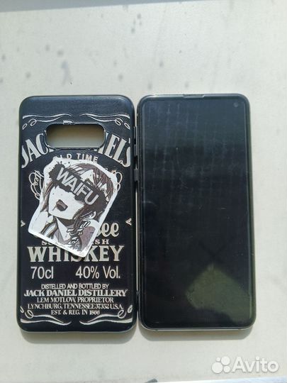 Samsung Galaxy S10e, 6/128 ГБ
