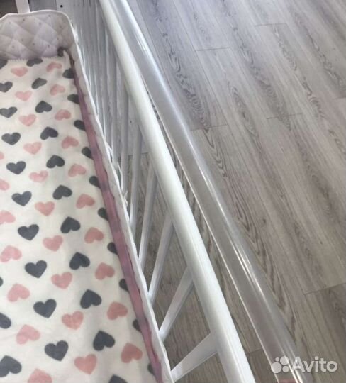 Детская кроватка без маятника