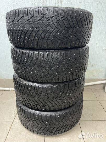 Michelin X-Ice North 4 235/45 R18