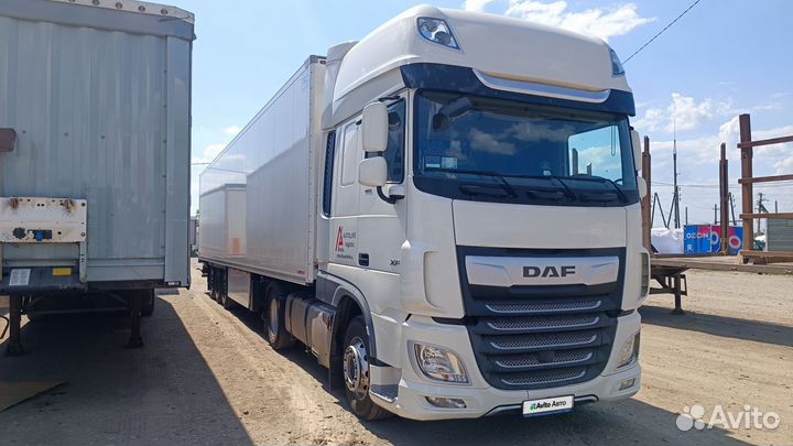 DAF XF с полуприцепом, 2021