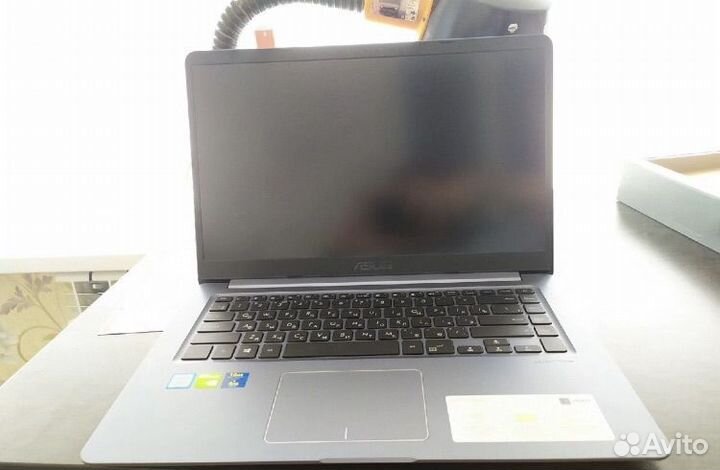 Ноутбук asus