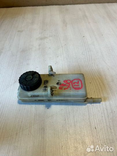 Бачок гтц Peugeot 308 EP6DT