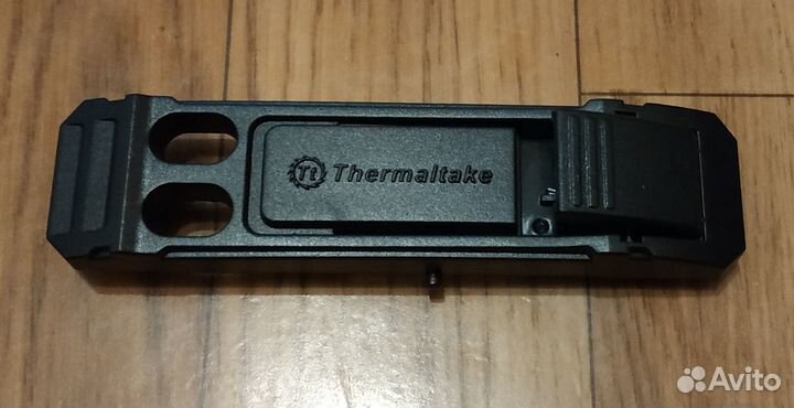 Thermaltake R2QK48-004S (Крепление 5.25)