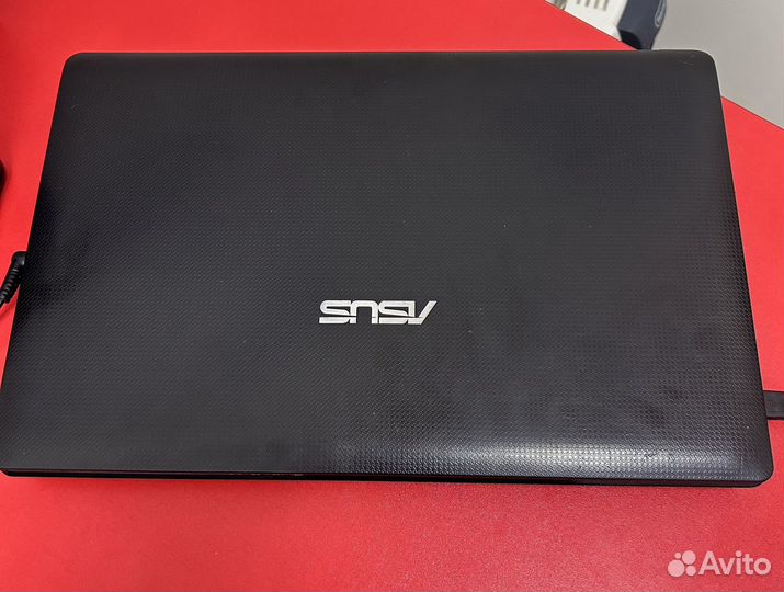 Ноутбук asus
