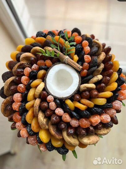 Съедобные букеты из сухофруктов