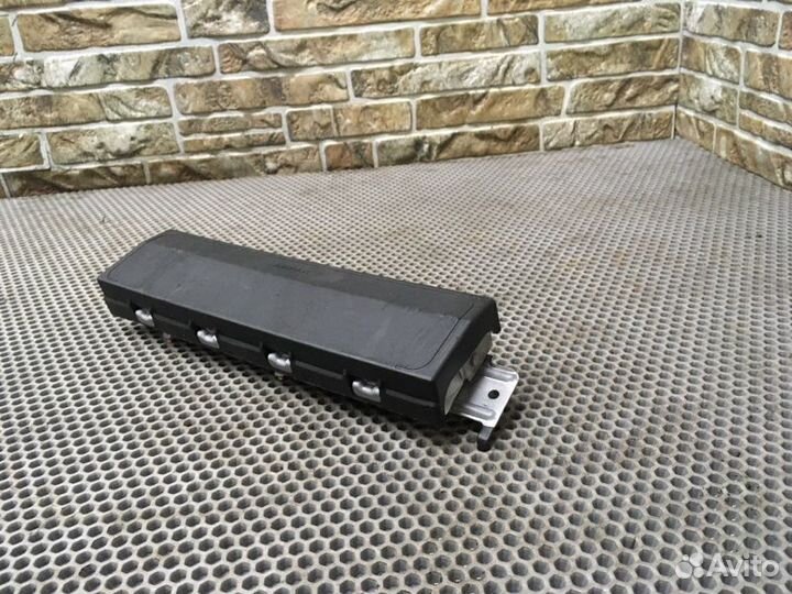 Подушка безопасности пассажирская (в торпедо) BMW