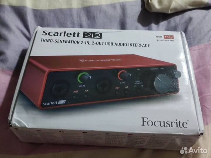 Звуковая карта usb Focusrite scarlett 2i2.реплика