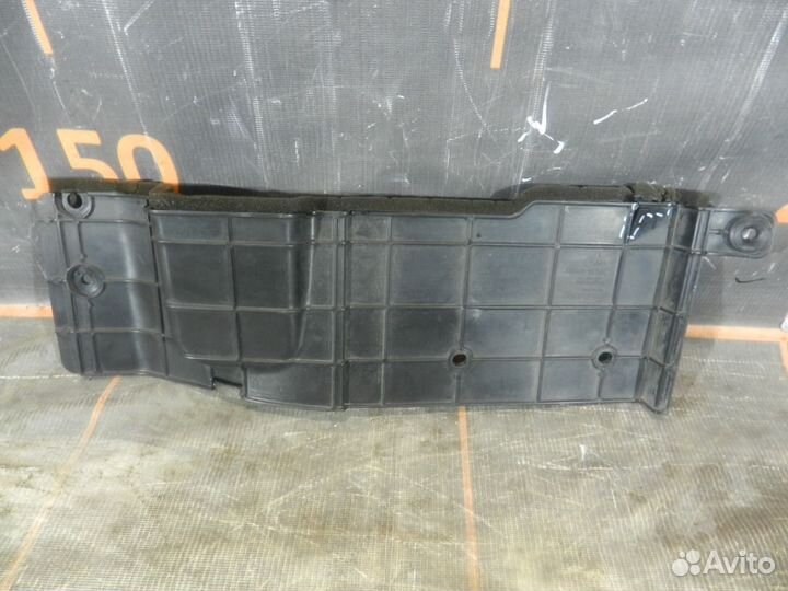 Кожух радиатора - Kia Rio 3