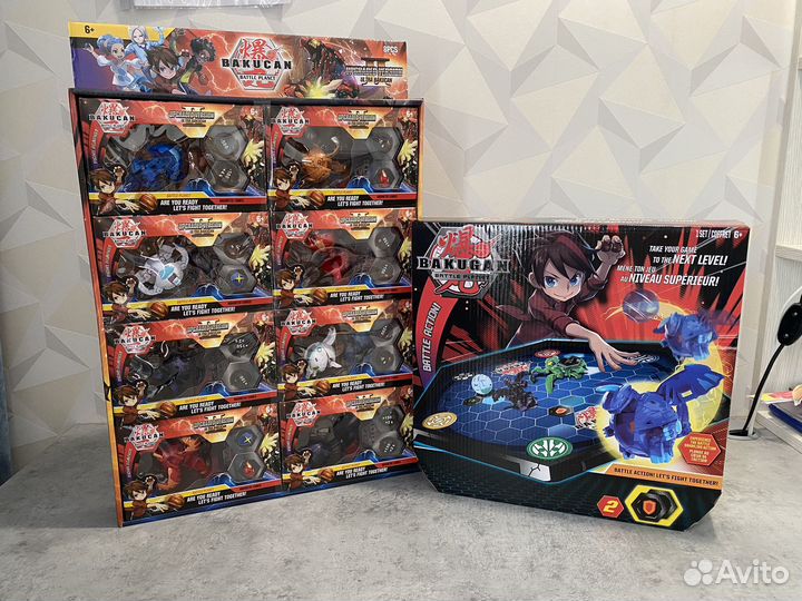 Бакуган боевая Арена и 10 Бакуганов