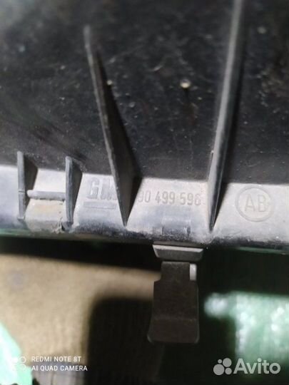 Корпус воздушного фильтра Opel Vectra B