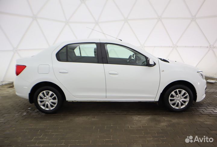 Renault Logan 1.6 AT, 2021, 126 604 км