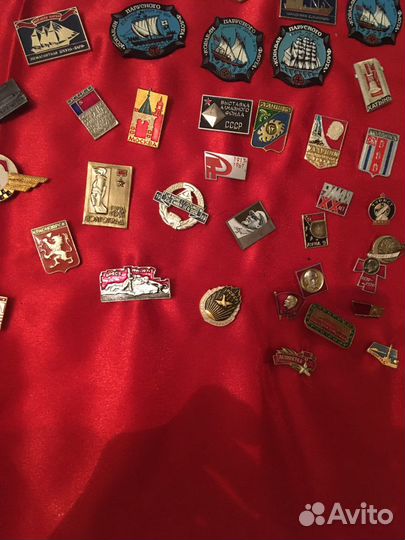 Значки советских времён