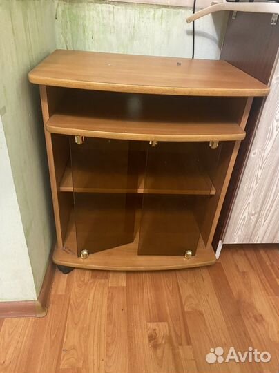 Тумба под телевизор