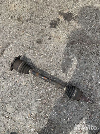 Полуось задняя Infiniti QX56 5.6 Ниссан Армада