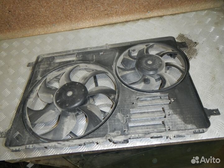 Вентилятор радиатора в сборе с диффузором Land Rover Freelander