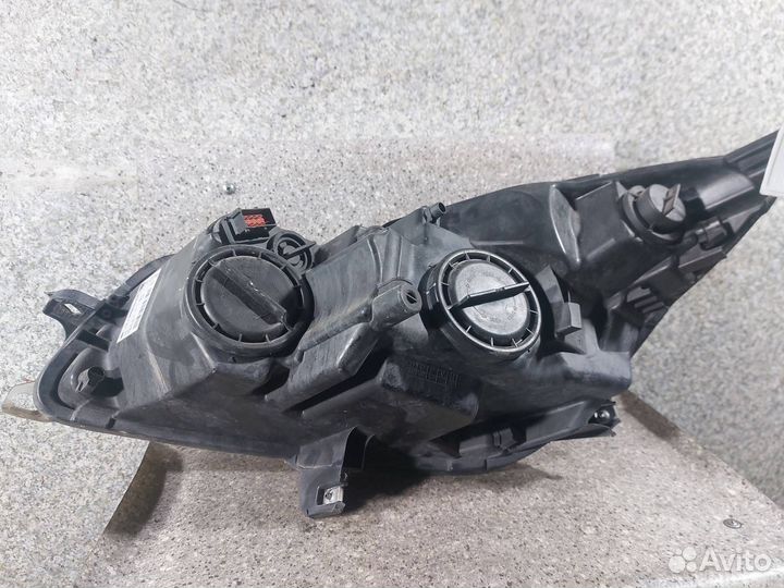 Фара правая Opel Insignia A