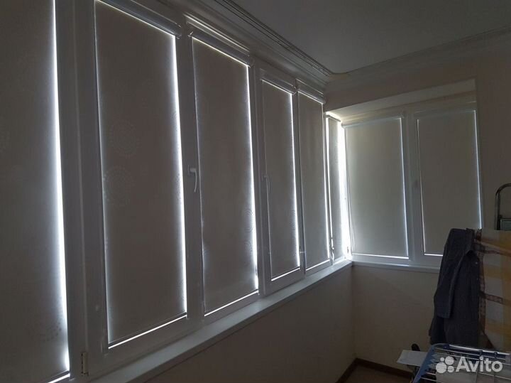 Рулонные кассетные шторы блекаут M7663-B2363