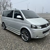 Volkswagen Multivan 2.0 AMT, 2010, 229 000 км, с пробегом, цена 2 150 000 руб.