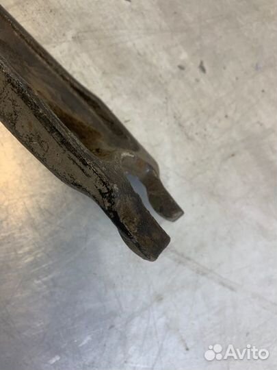 Вилка сцепления Renault Logan LS 2004- 2016