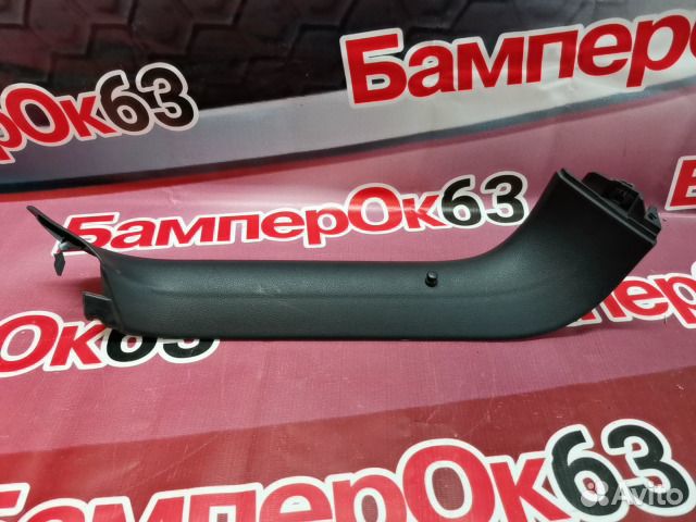 Обшивка двери багажника левая Volkswagen Tiguan