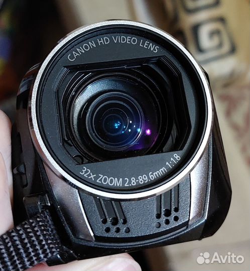 Canon Legria HF R38