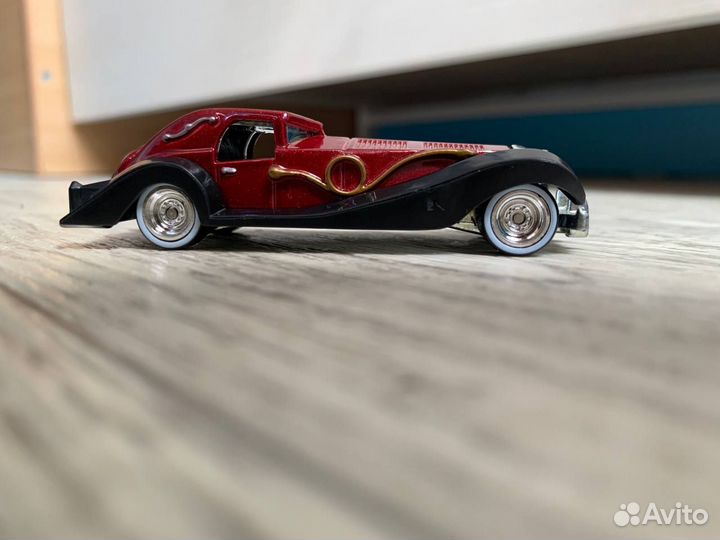 Hot wheels premium