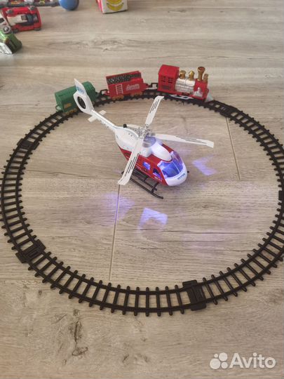 Железная дорога и вертолёт