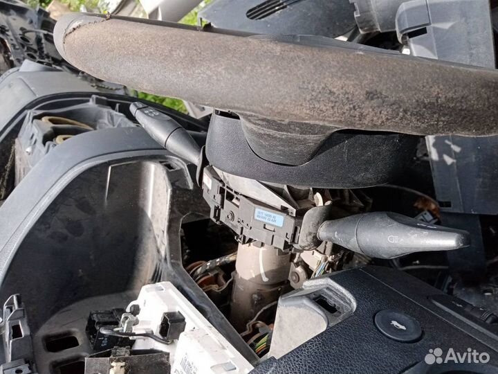 Переключатель подрулевой повортоов Ford Fusion