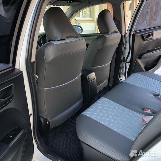 Чехлы Toyota Corolla Axio (160/165) ромб