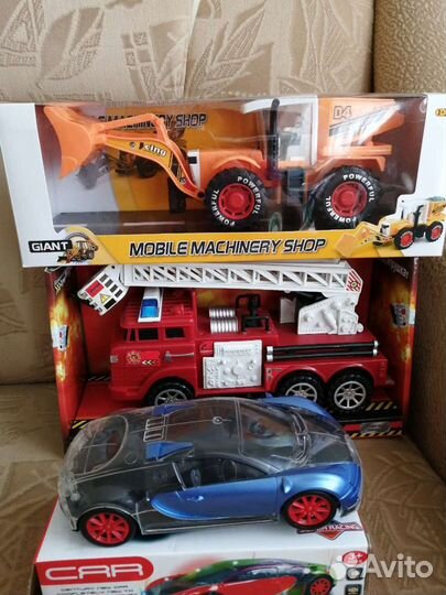 Игрушечные машины новые и б/у