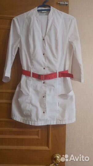 Медицинский костюм