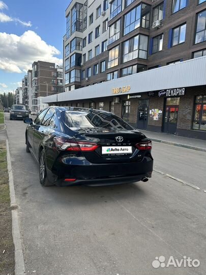 Toyta Camry