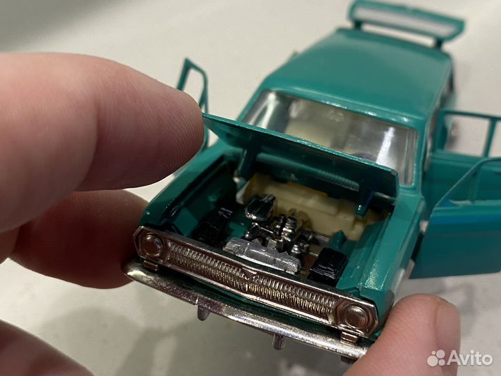 Модель волга газ 2402 номерная а13 СССР тантал
