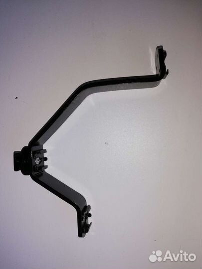 Кронштейн для крепления аксессуаров на фотокамеру