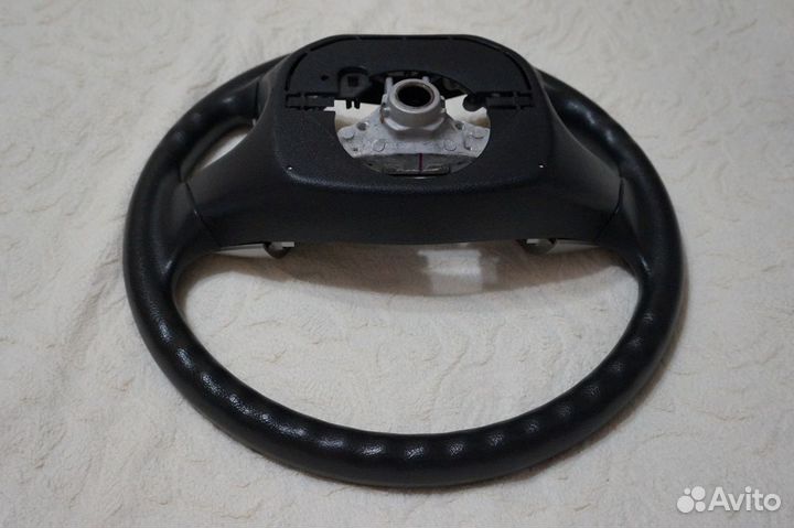 Оригинальный руль Toyota