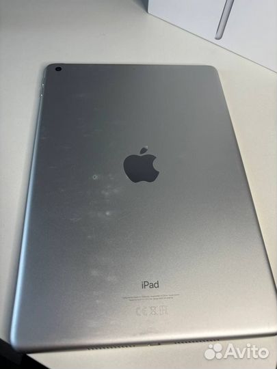 iPad 7 поколения