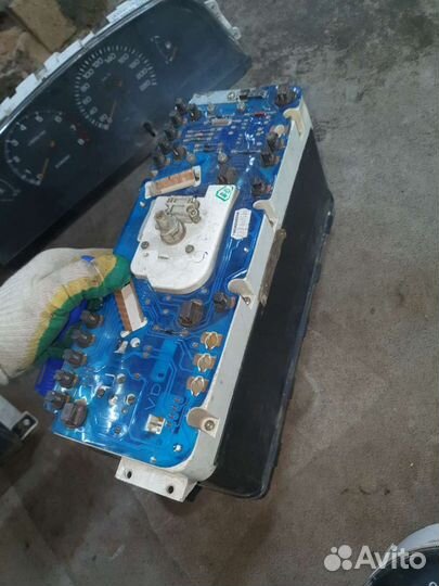 Приборная панель на вольво 460