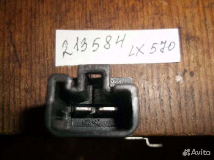 Конденсатор(Радио / магнитола / усилитель)