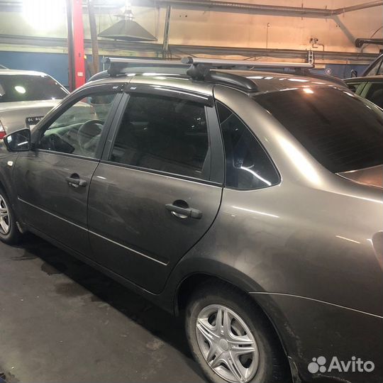 Багажник на рейлинги