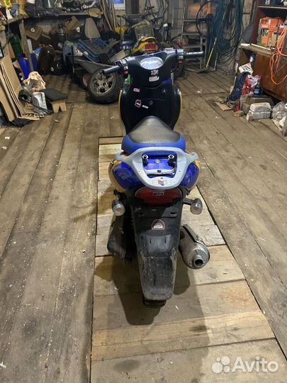 Продам скутер 80 кубов