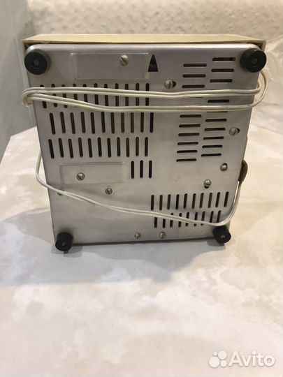 Вега 5 М (стабилизатор напряжение.)