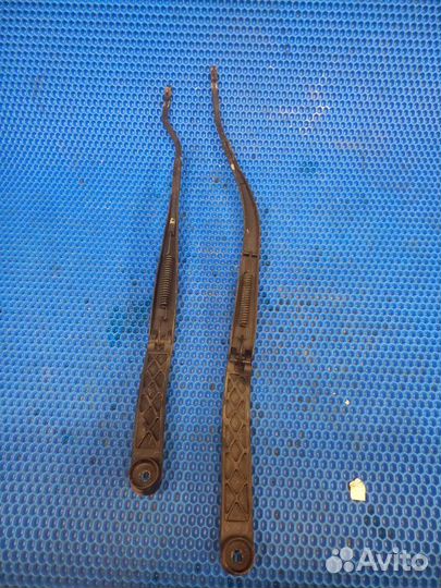 Щеткодержатель Hyundai Sonata NF G4KC 2007