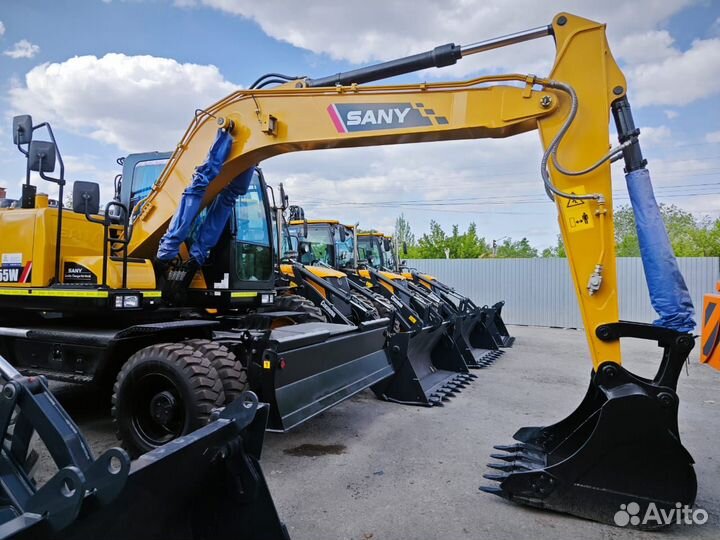 Колёсный экскаватор Sany SY155W, 2023