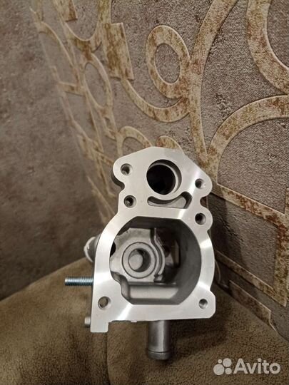 Корпус термостата опель, шевроле